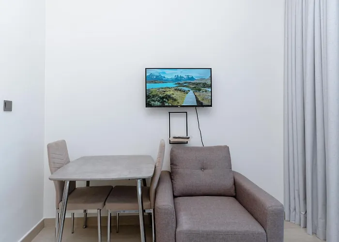 Charming Furnished Studio In Meydan, Dubai By Bhavan Vacation Homes