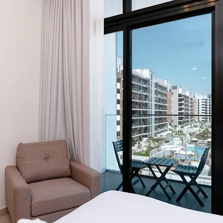 Charming Furnished Studio In Meydan, Dubai By Bhavan Vacation Homes Exterior photo